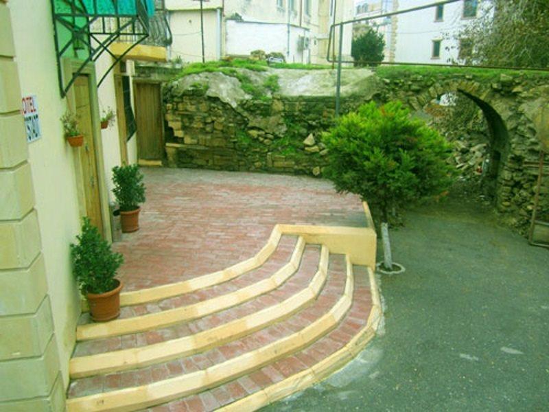 Altstadt Hotel & Cafe Baku Extérieur photo